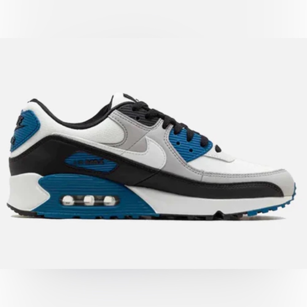 Nike Air Max 90 womens 8 org pri $130 - worn once